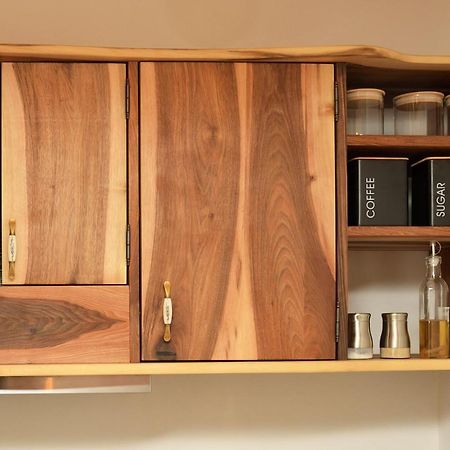 فيلا Granaries Pear & Walnut تولمين المظهر الخارجي الصورة